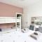 The Hot Tub Townhouse by Holiday Heim