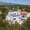 Villa Loto