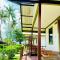 Lanta L.D. Beach Bungalow