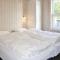 Holiday Home Gøgevej Henne I