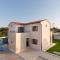 Villa Nikola
