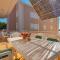 3 Bedroom Cozy Apartment In Brodarica