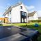 Huswell - Modern Apartment with Garden, Near Beach - 卡德赞德