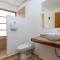 Hotel Sansiraka Suites By GEH Suites