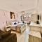 Royal Goddess Guest House, Walled City