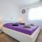3 Bedroom Cozy Home In Grubine