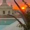 Authentic Maltese Boutique Holiday Home with Rooftop Pool - Moon Townhouse