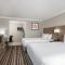 Solara Inn and Suites
