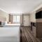 Solara Inn and Suites