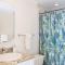 Beach Living at Island Pine Villas (BLJ)