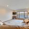 Dock and Views Waterfront Home in Wabasha! - Wabasha