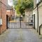 Top Floor En-suite Double Bedrooms With Great View Of Windsor Castle & Free Parking - Windsor