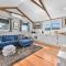 Wakefields - an enchanting mountain view cottage