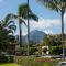Bright and Beautiful Princeville Studio, Private Lanai, Pool (209B) - برينسفيل
