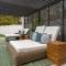 Luxury Beach Barn with Pool, Hot Tub & Sauna
