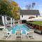 Luxury Beach Barn with Pool, Hot Tub & Sauna
