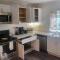 Large Renovated Cottage on East Lake Park