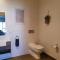 Lbarza Luxury 3BR 2 Bath 2 Storey Townhouse near lake