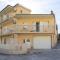 Amazing Apartment In Dugi Rat With Wifi - Dugi Rat