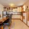 Six-Bedroom Holiday Home In Galovac
