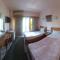 New Pola Hotel