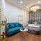 Palas House By Cozrum