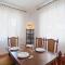 Lovely Home In Pucisca With Jacuzzi