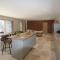 Stunning Home In Suze La Rousse - 叙兹拉鲁斯