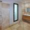 Stunning Home In Suze La Rousse - 叙兹拉鲁斯