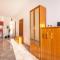 3 Bedroom Amazing Apartment In Jasenice