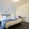 Myrtle House - Spacious 4 Bed, FREE Parking & Close to the City Centre, Great for Contractors, Groups & Families - Hosted by Stay Host Save - 谢菲尔德