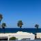 Sunset Deluxe Villa and Studios