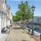 1 Bedroom Stunning Home In Heinkenszand