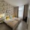 CENTER rooms