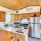Near Skiing and Hiking Dog-Friendly Big Bear Cabin