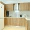 E & I Lefkes Studio Paros