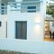 E & I Lefkes Studio Paros