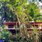 Bali inspired Casa Cascada w Jungle views pool