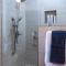 Second Story Suite with Balcony - Queen Creek