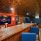 Close2Beach, SpeakEasyBar,HotTub, PetsOK, Firepit