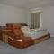Bright and Cozy 3BR- Great Location for Exploring - Houston
