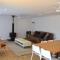 Barefoot Bungalow - Bring your own linen