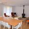 Barefoot Bungalow - Bring your own linen