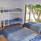 Barefoot Bungalow - Bring your own linen