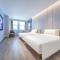 Atour Hotel Haikou Binhai Avenue Xixiu Beach