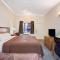 Travelodge by Wyndham Pasadena Central