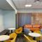 Howard Johnson by Wyndham Winnipeg West