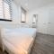 New flat in the centre, 10 min from BCN Airport - 科尔内拉德罗布雷加特