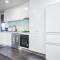 Stylish Apartment w Pool, Gym & Desk - 墨尔本