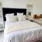 Libra 3 - Sleeps 6